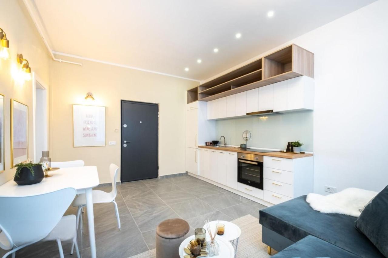 Cozy Cheerful In Center Bucharest Appartement Buitenkant foto