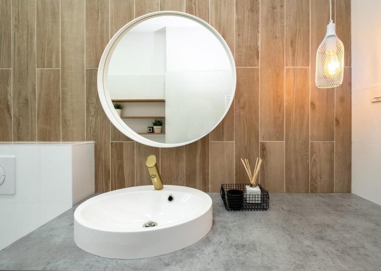 Cozy Cheerful In Center Bucharest Appartement Buitenkant foto